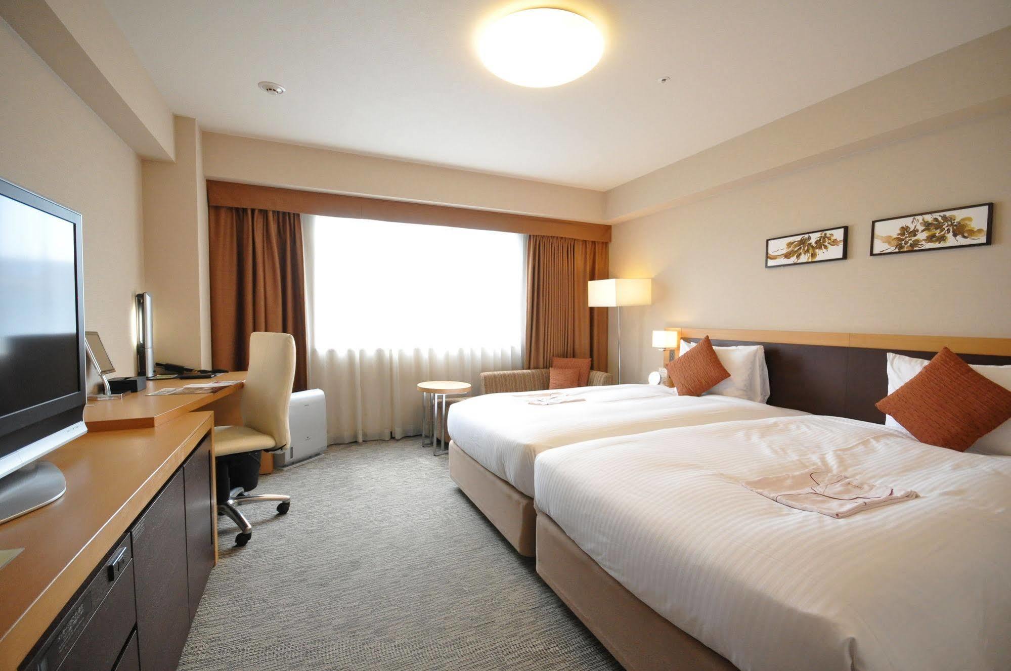 Richmond Hotel Kumamoto Shinshigai Bagian luar foto