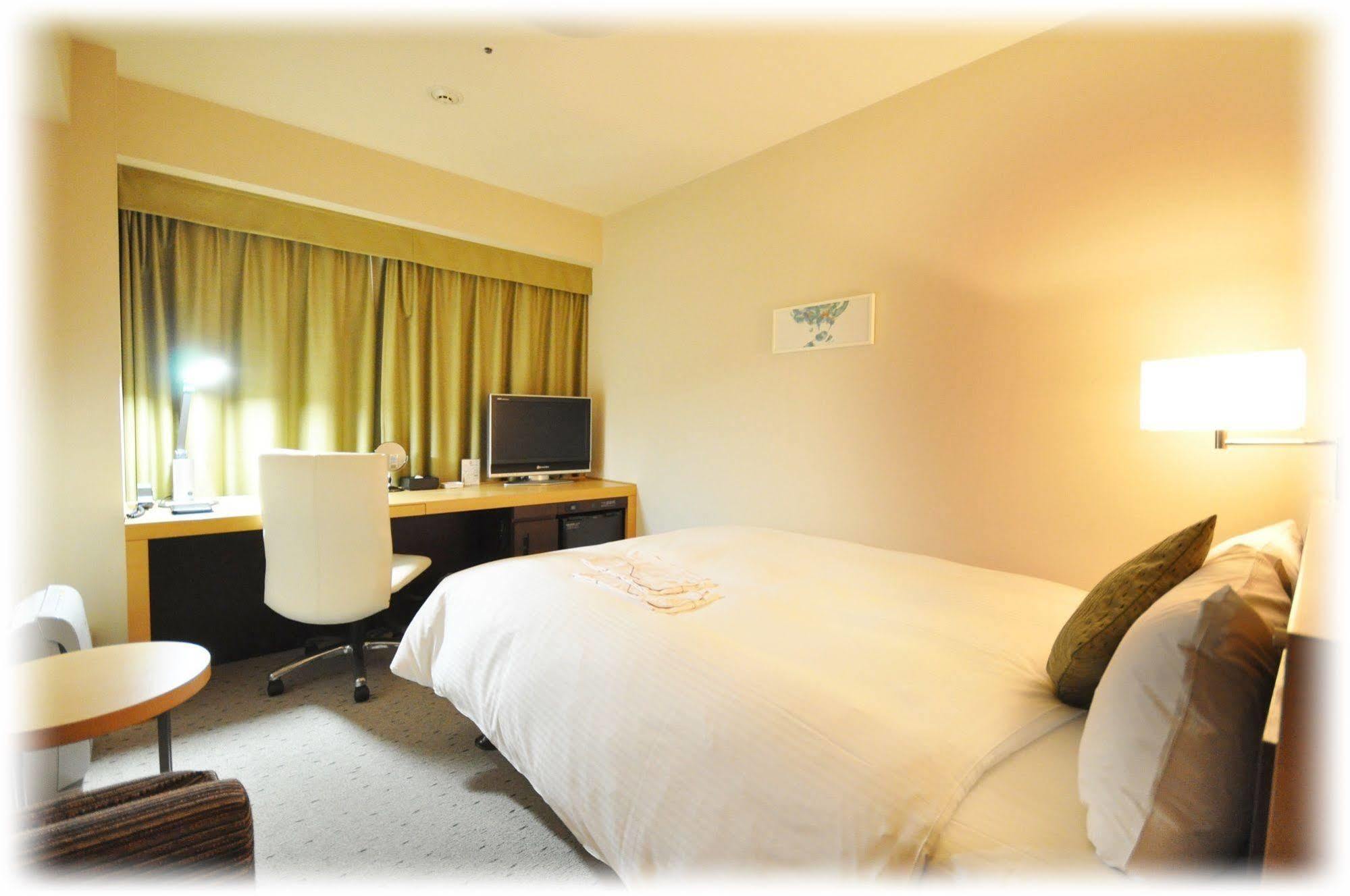 Richmond Hotel Kumamoto Shinshigai Bagian luar foto