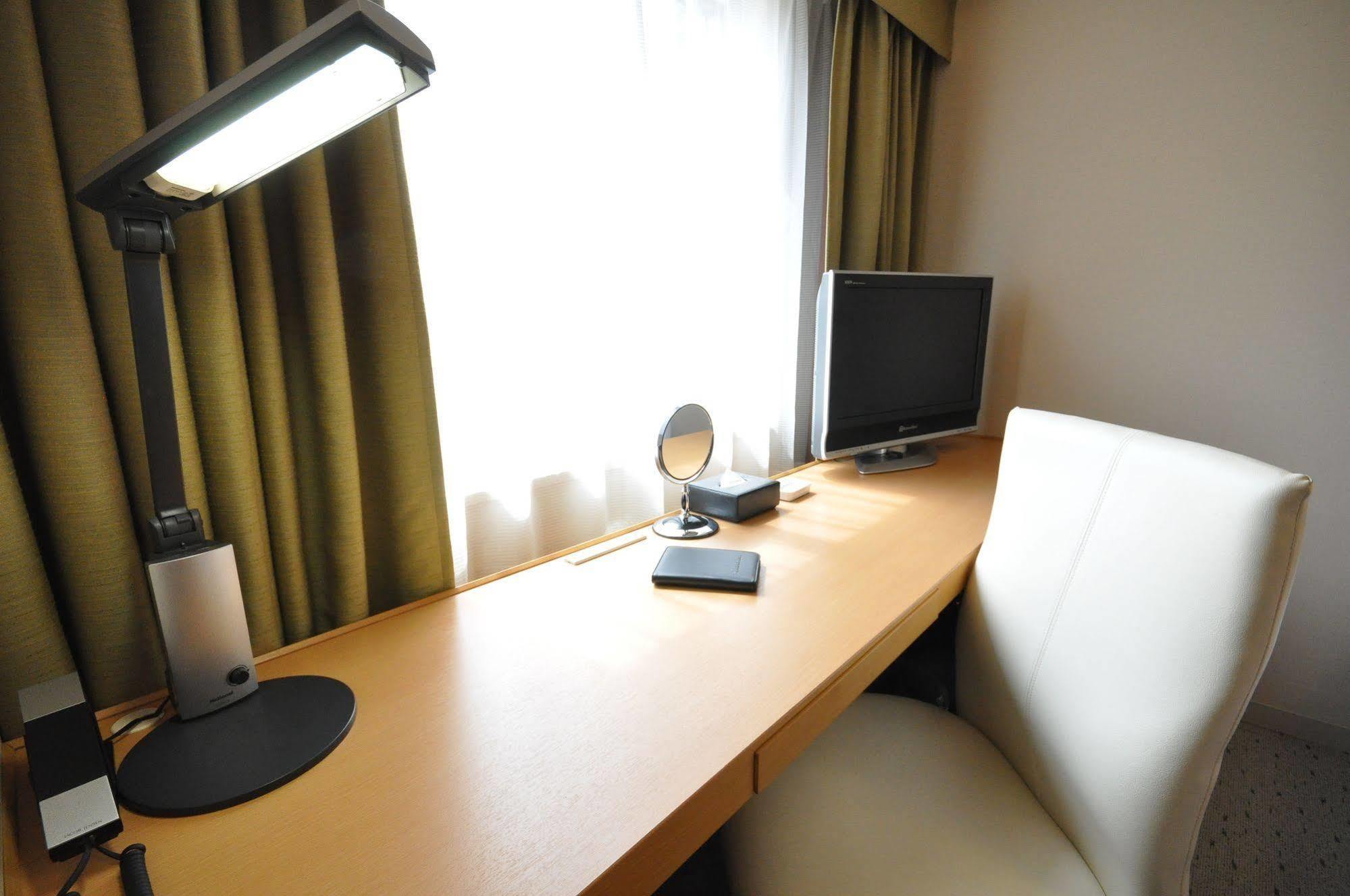 Richmond Hotel Kumamoto Shinshigai Bagian luar foto